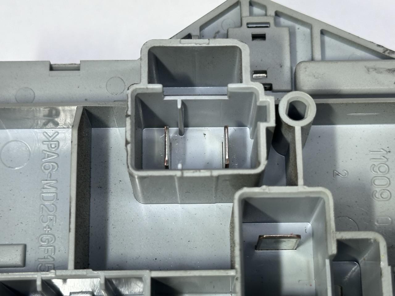 Miniatura 12