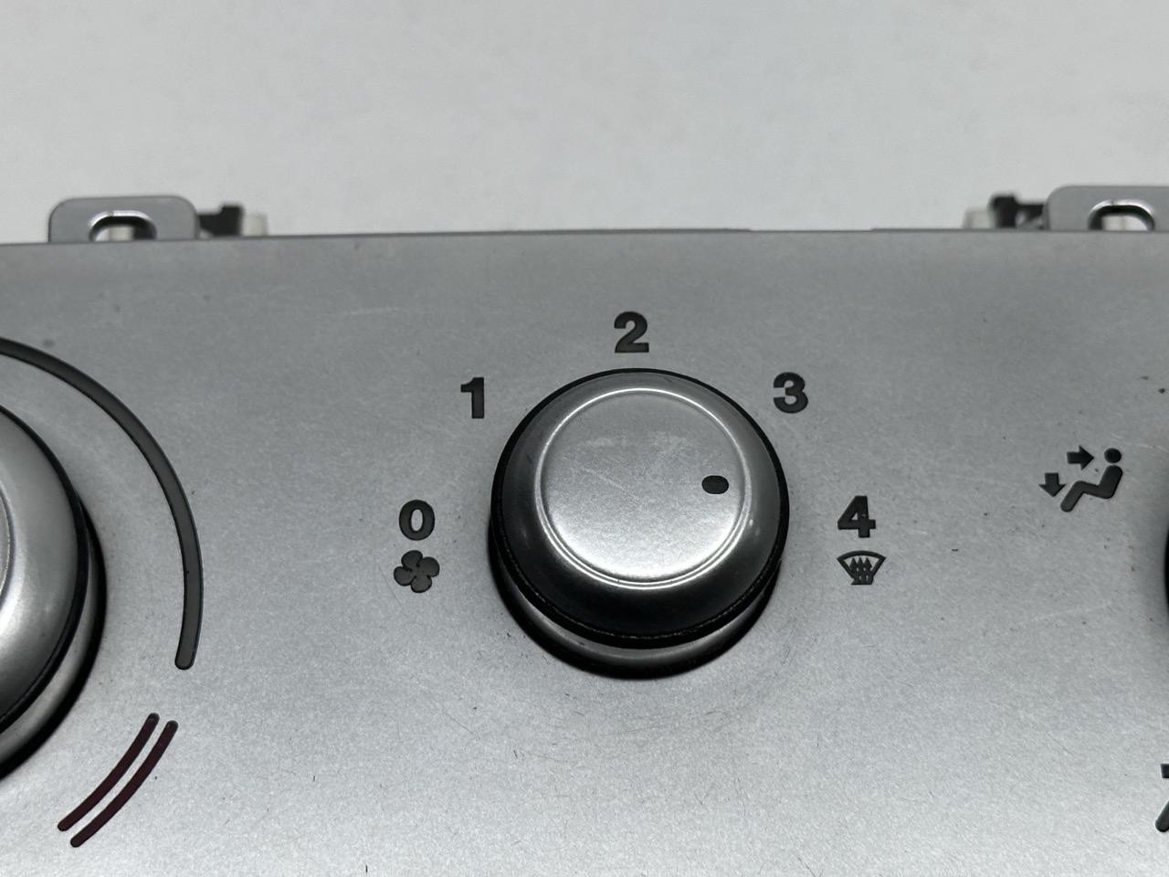 Miniatura 9