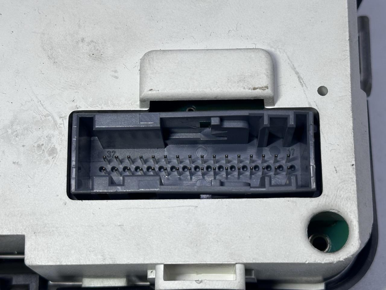 Miniatura 11