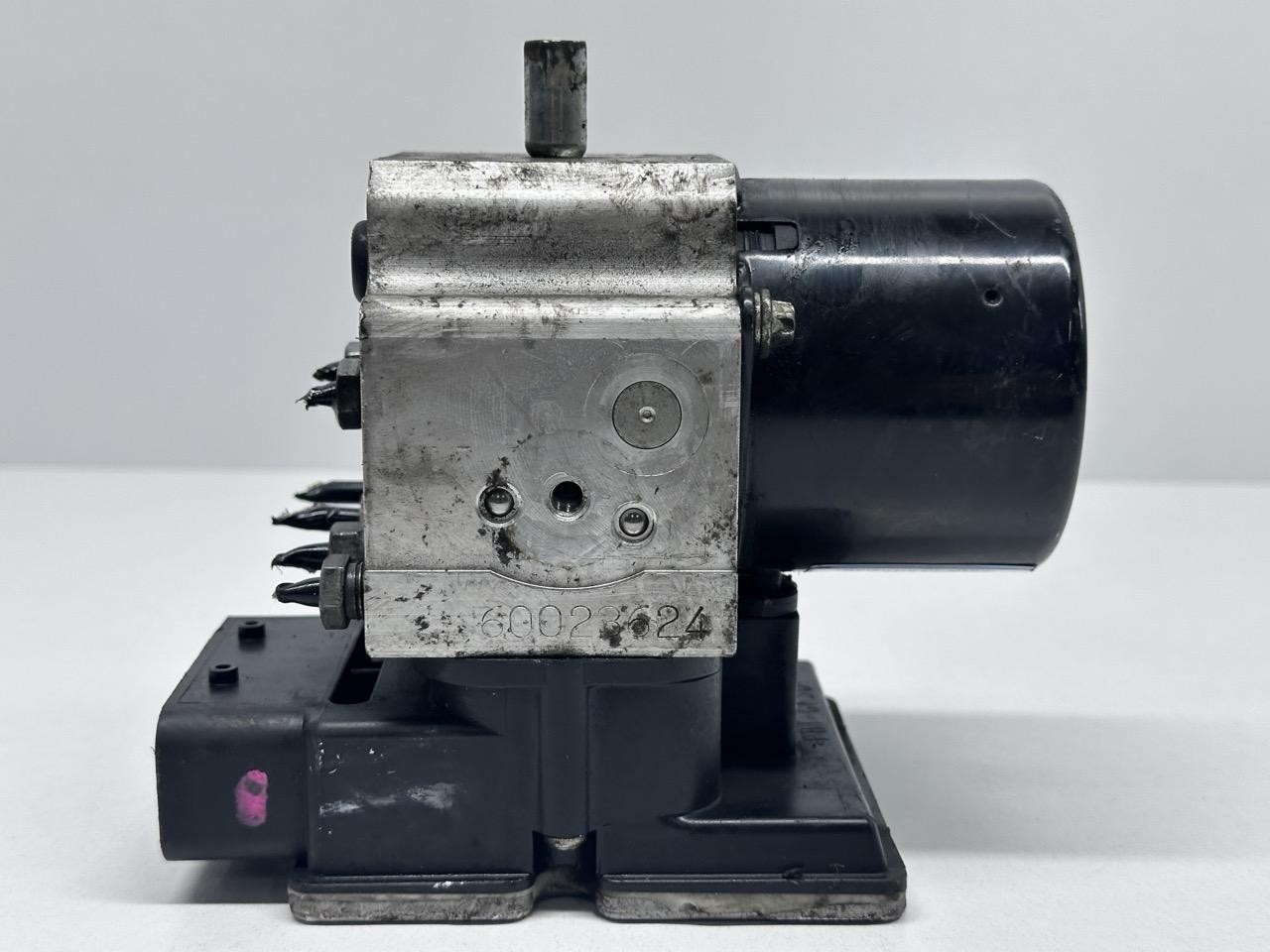 Centralina ABS - Immagine 1 di 8