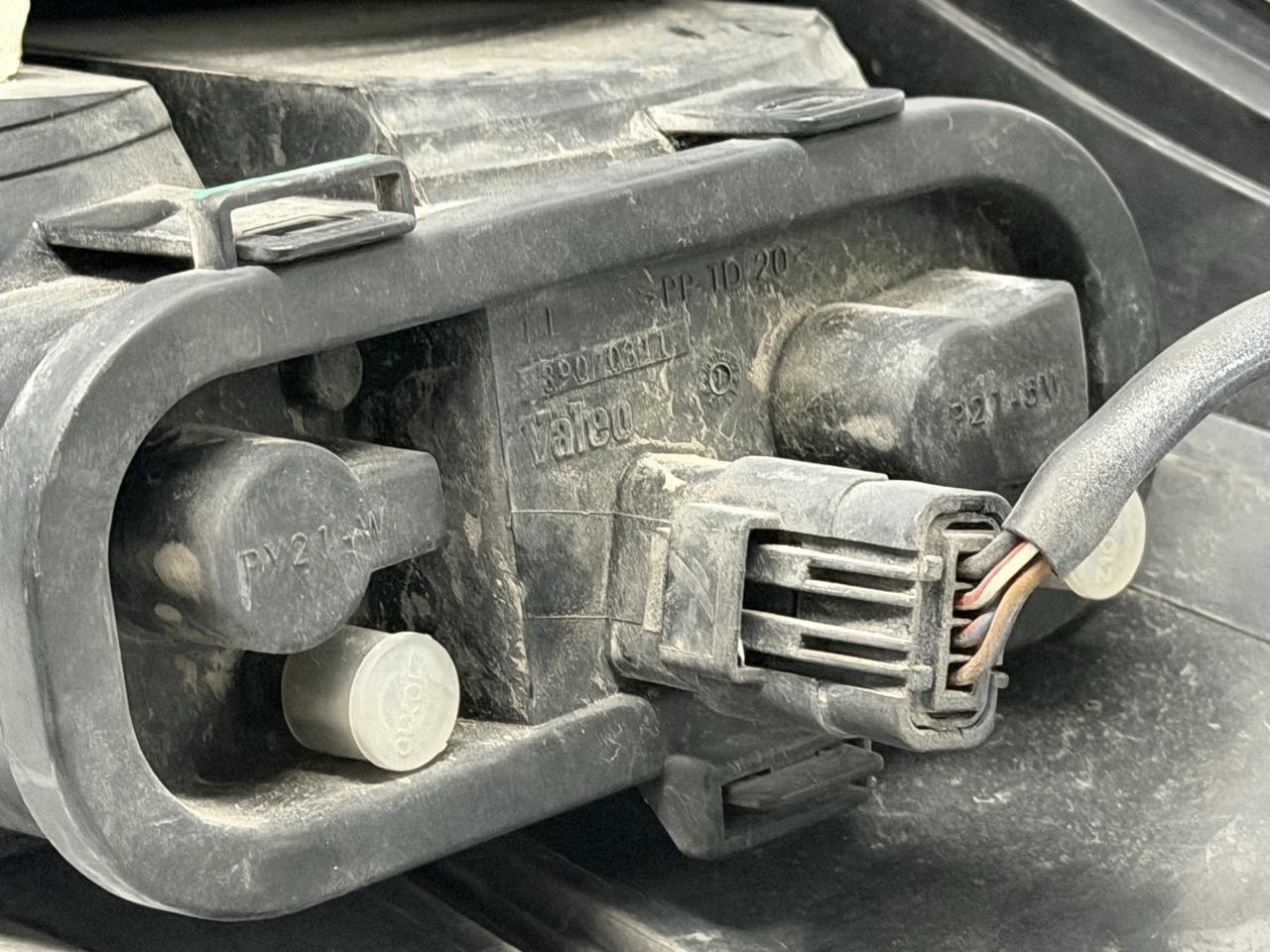 Miniatura 12