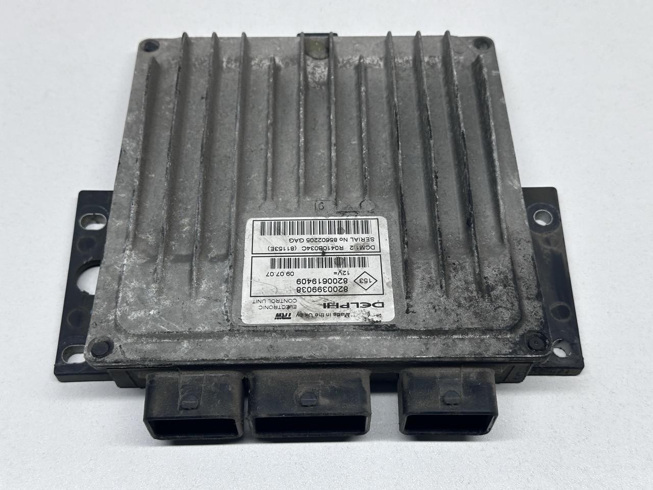 Centralina Iniezione (Delphi) 8200399038,8200619409 R0410B034C Usato