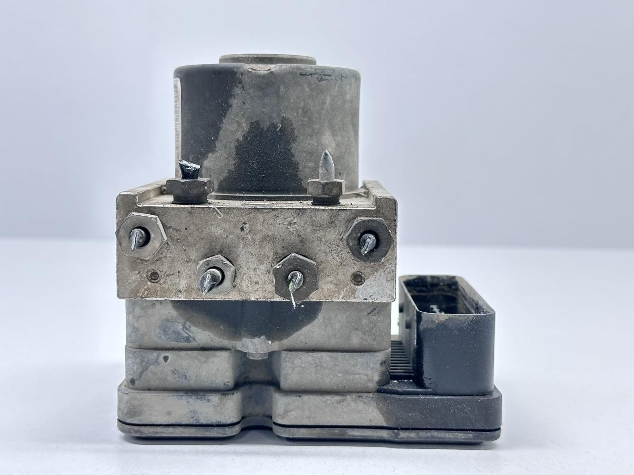 Centralina ABS - Immagine 1 di 9