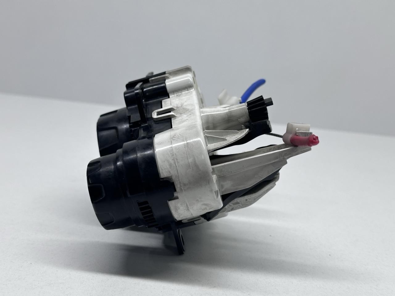Miniatura 7