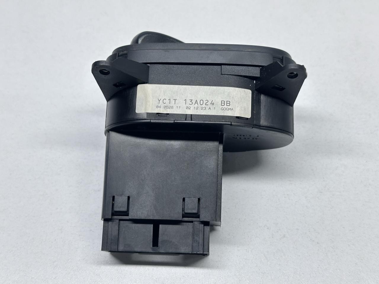 Miniatura 7