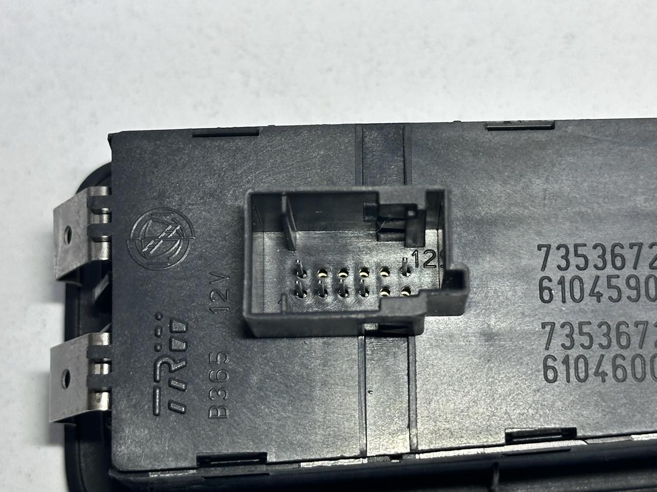 Miniatura 8
