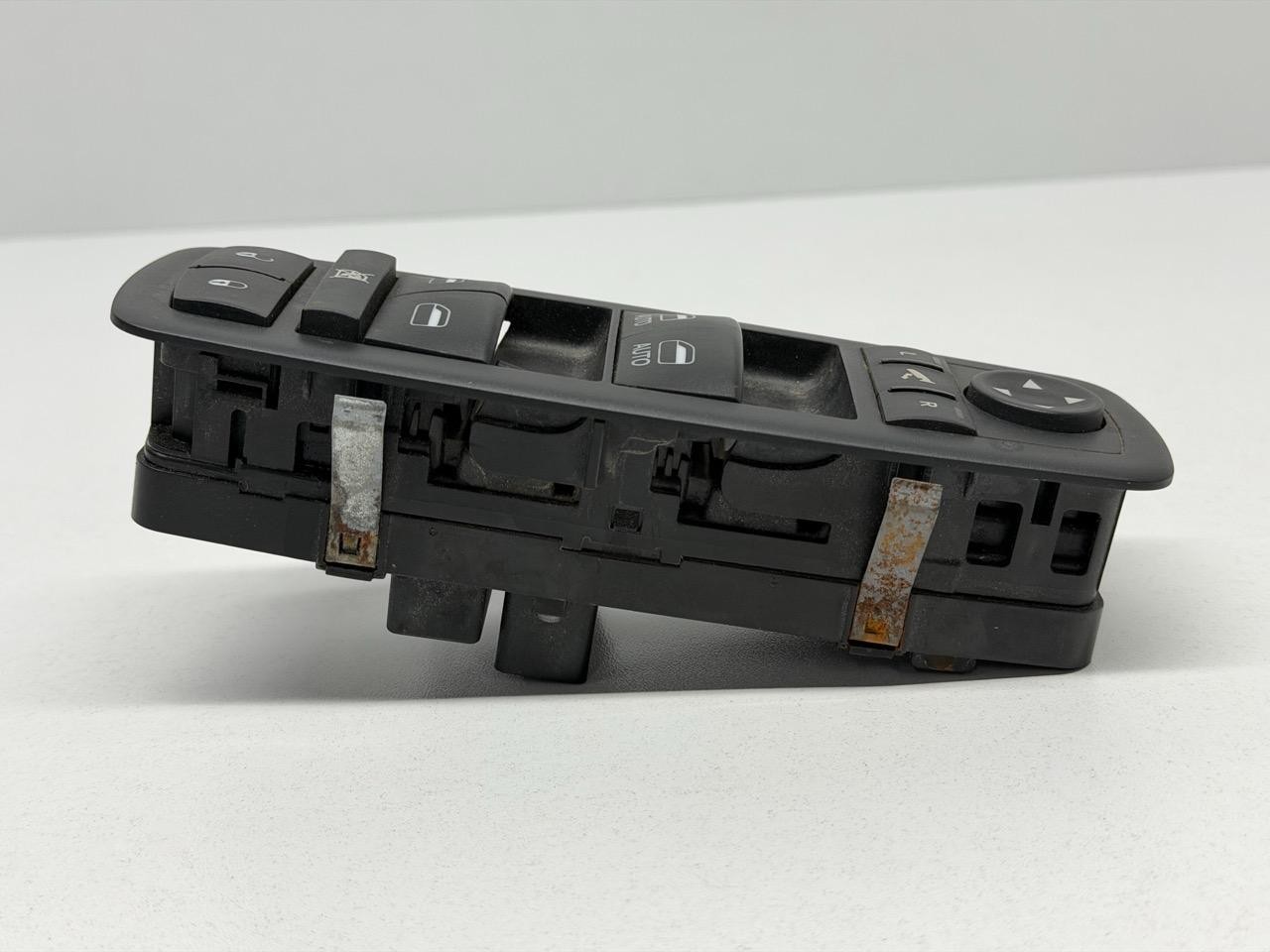 Miniatura 8