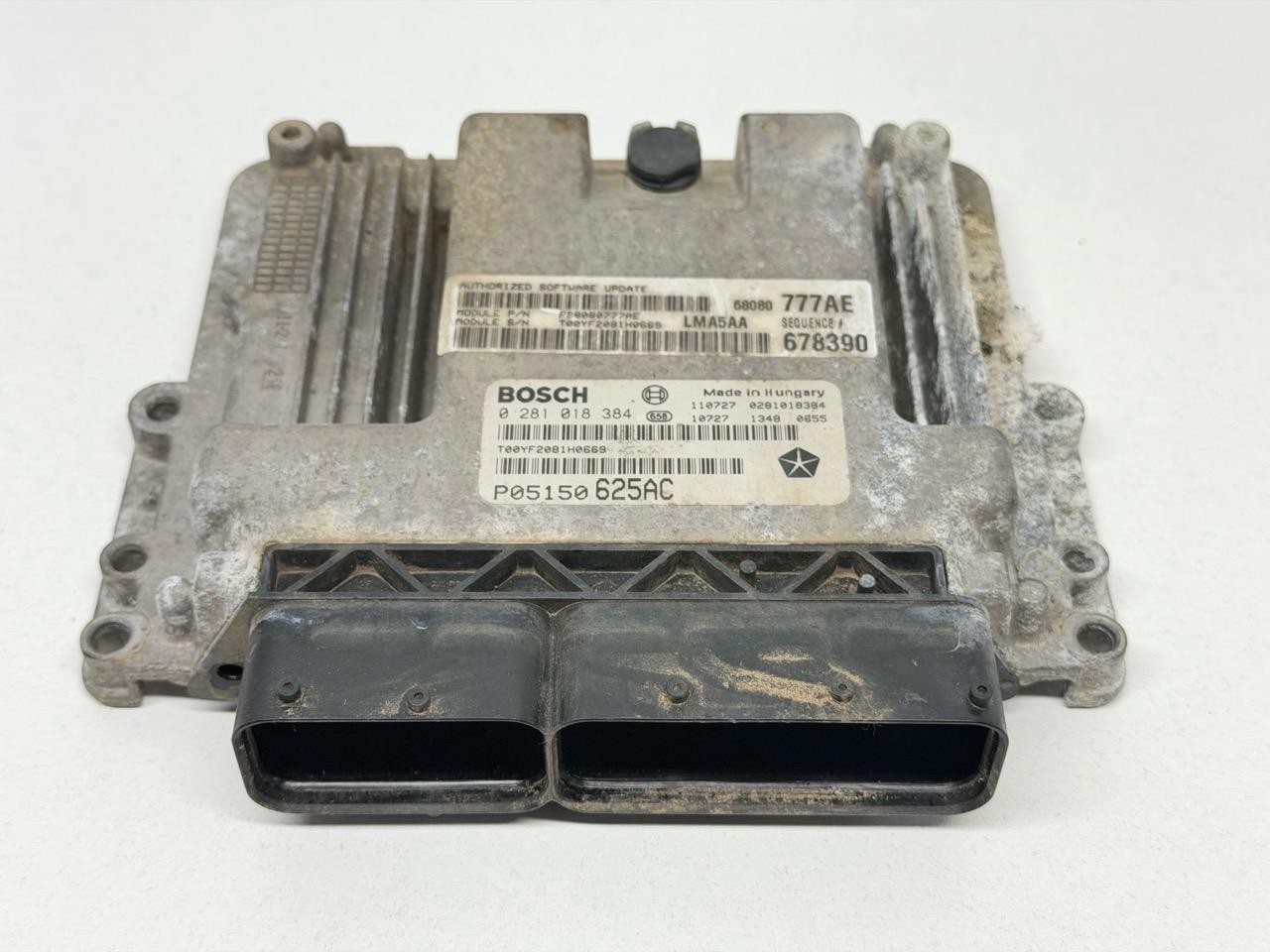 Centralina Iniezione (Bosch) K05150625AC 0281018384 Usato