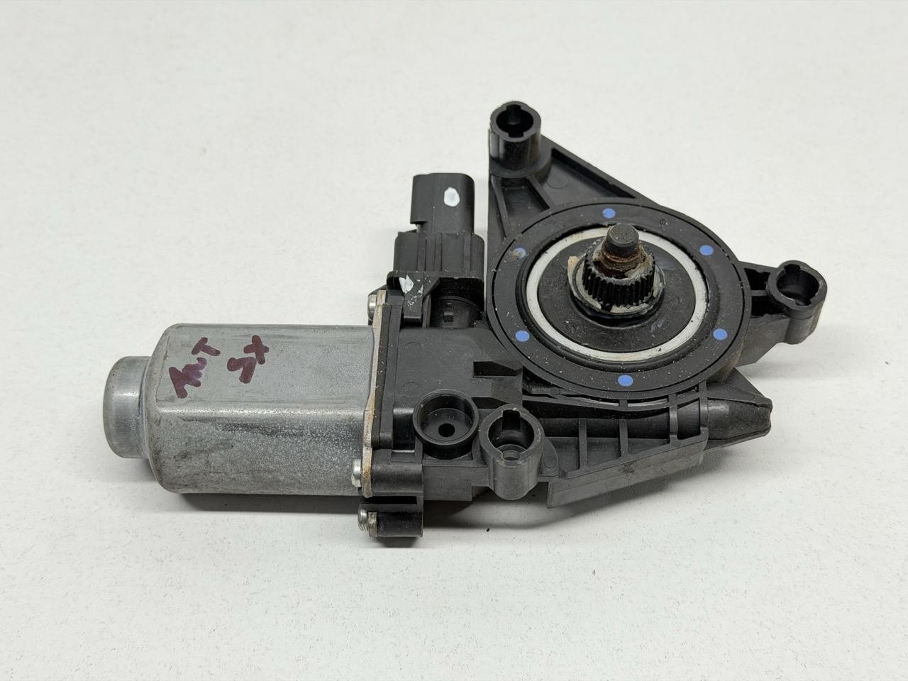 Motorino alzacristallo porta ant. Sinistro - Immagine 1 di 6