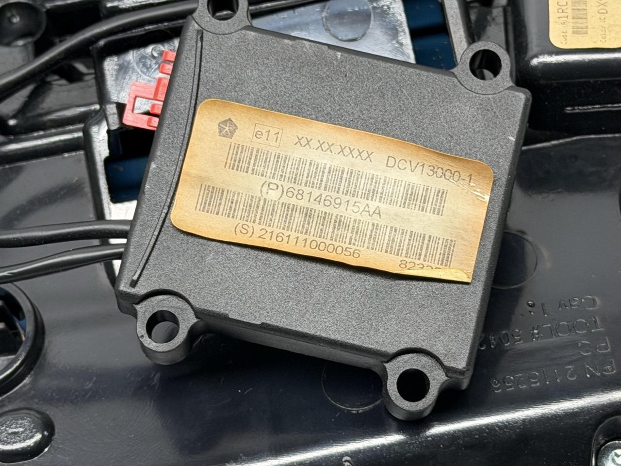 Miniatura 10