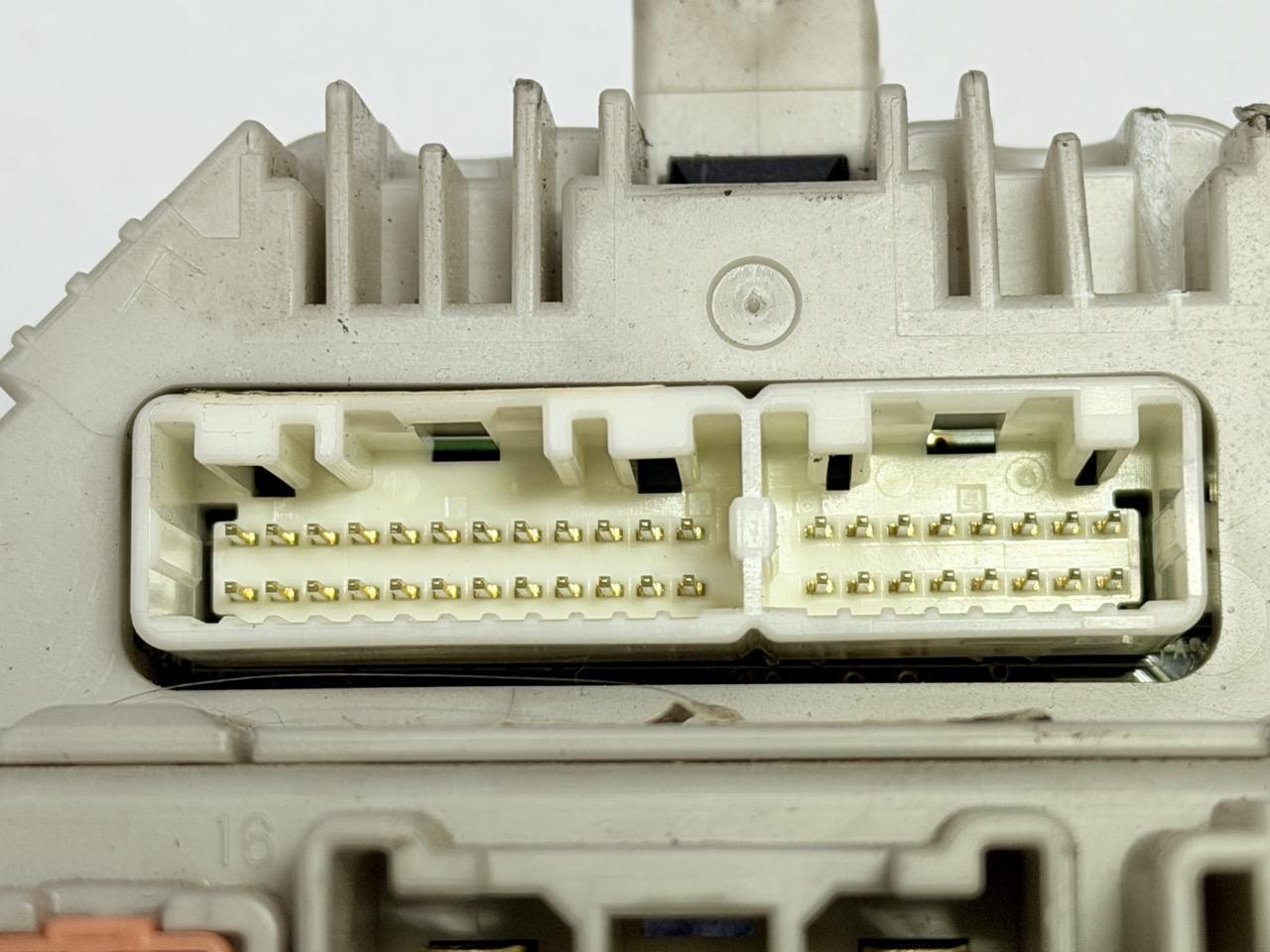 Miniatura 10