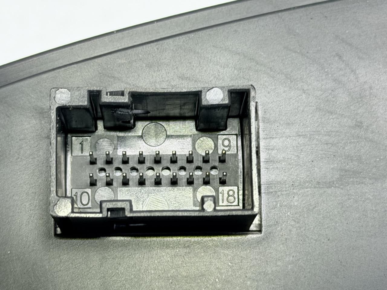 Miniatura 9
