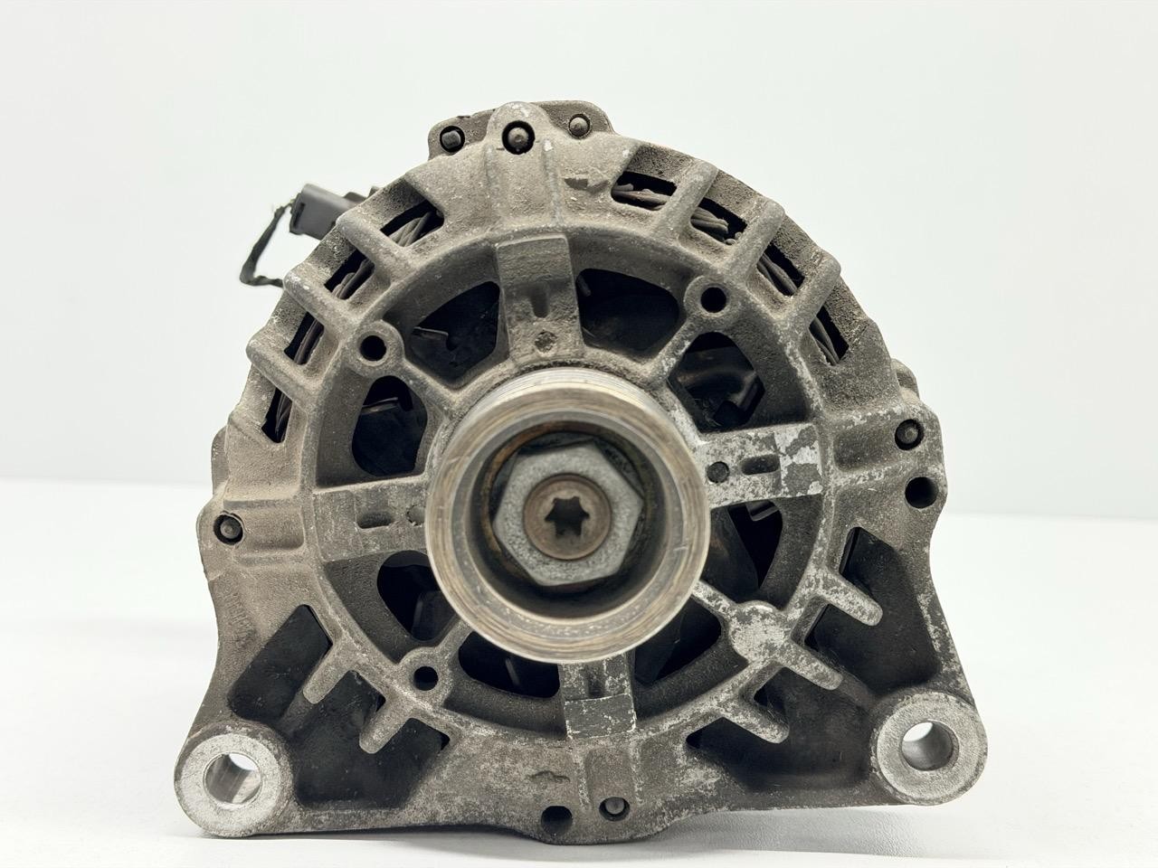 alternatore - Immagine 1 di 9