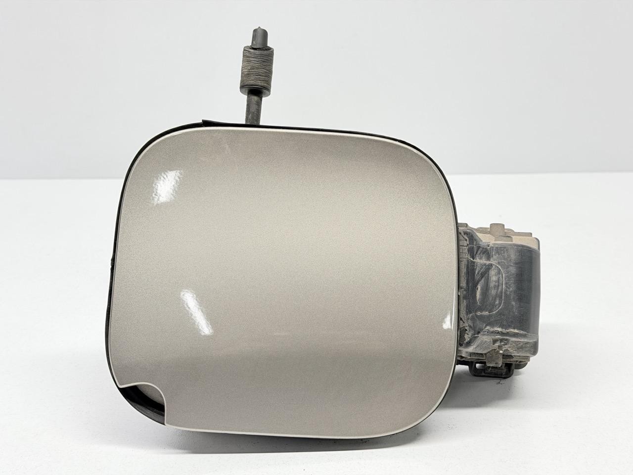 Sportellino Carburante - Immagine 1 di 9