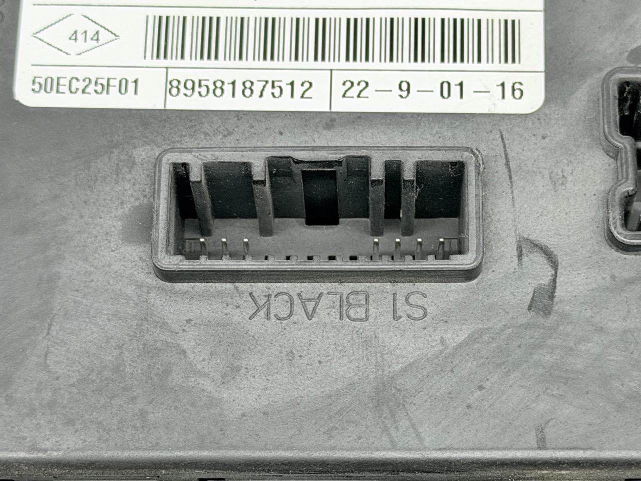 Miniatura 9
