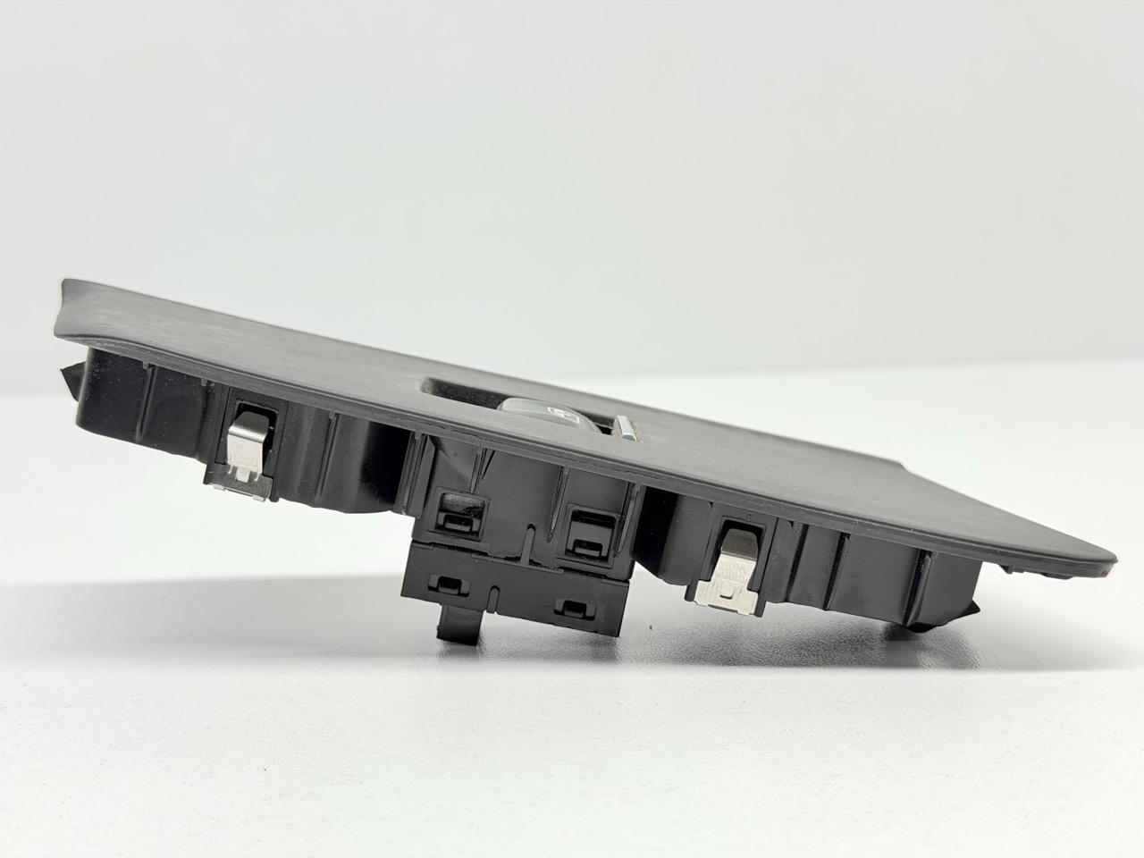 Miniatura 9