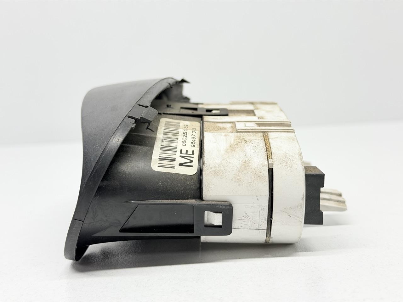 Miniatura 7