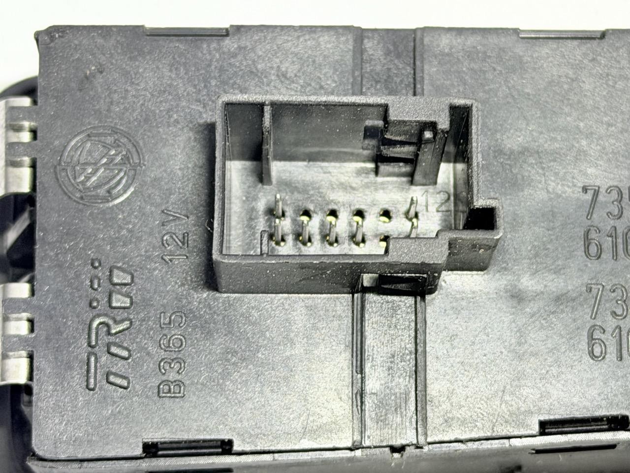Miniatura 6