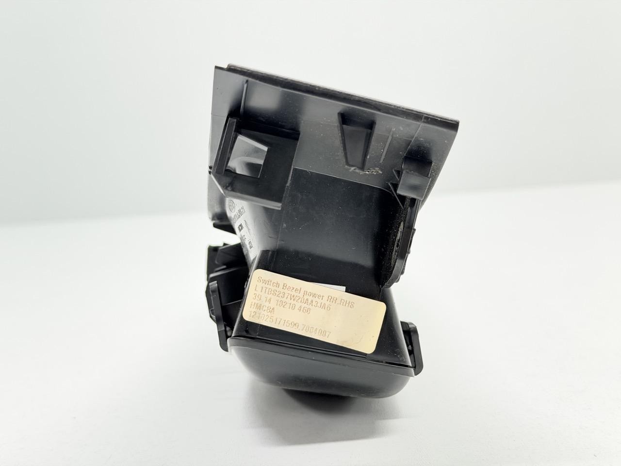 Miniatura 9