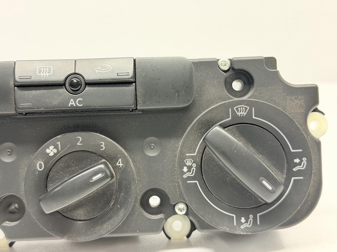 Miniatura 7