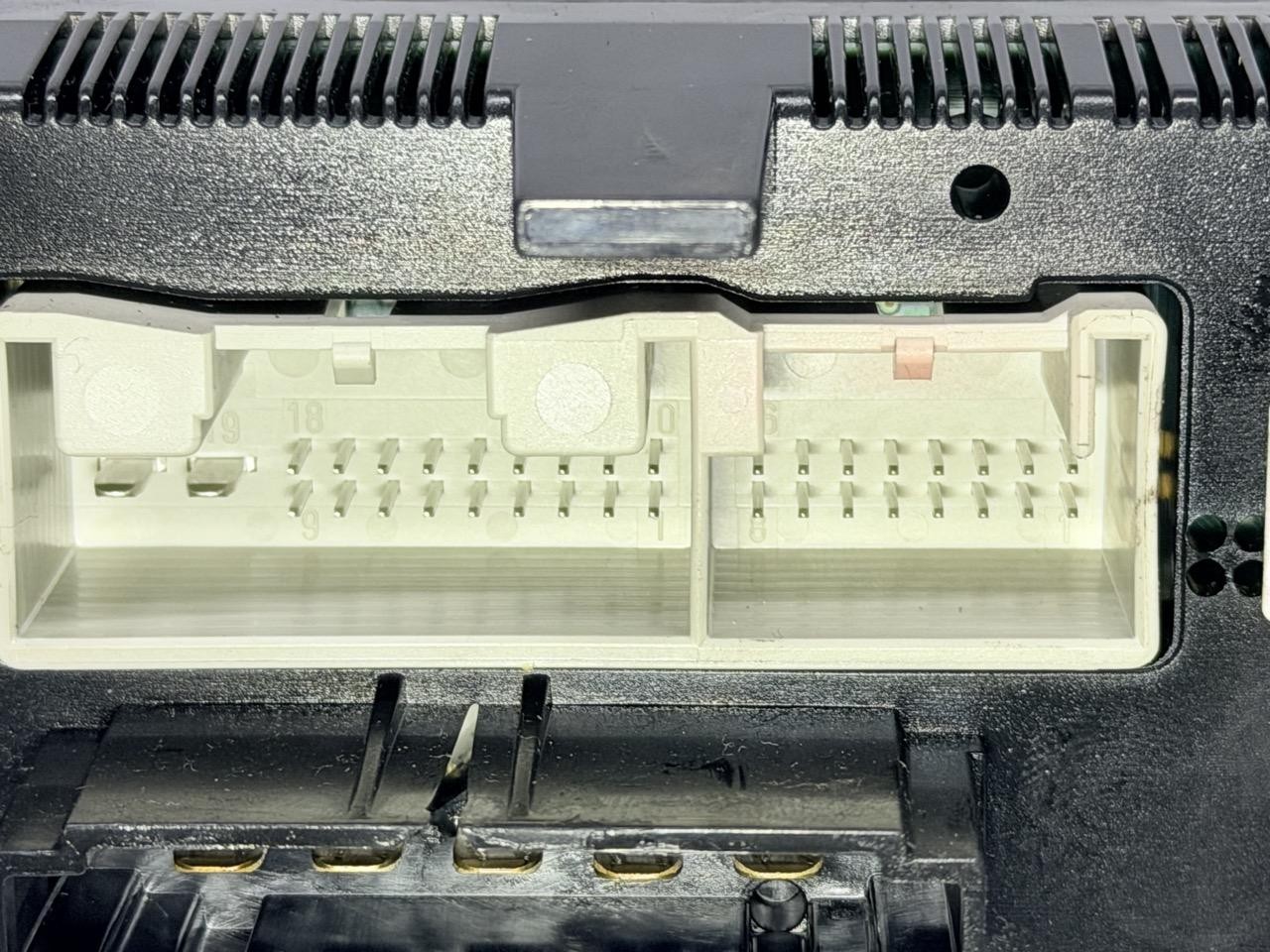 Miniatura 9