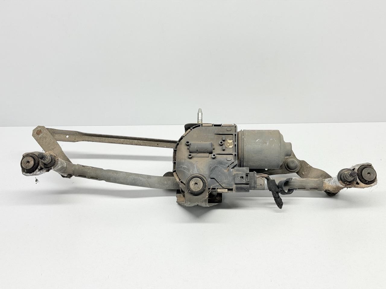 Tergiparabrezza con motorino - Immagine 1 di 9