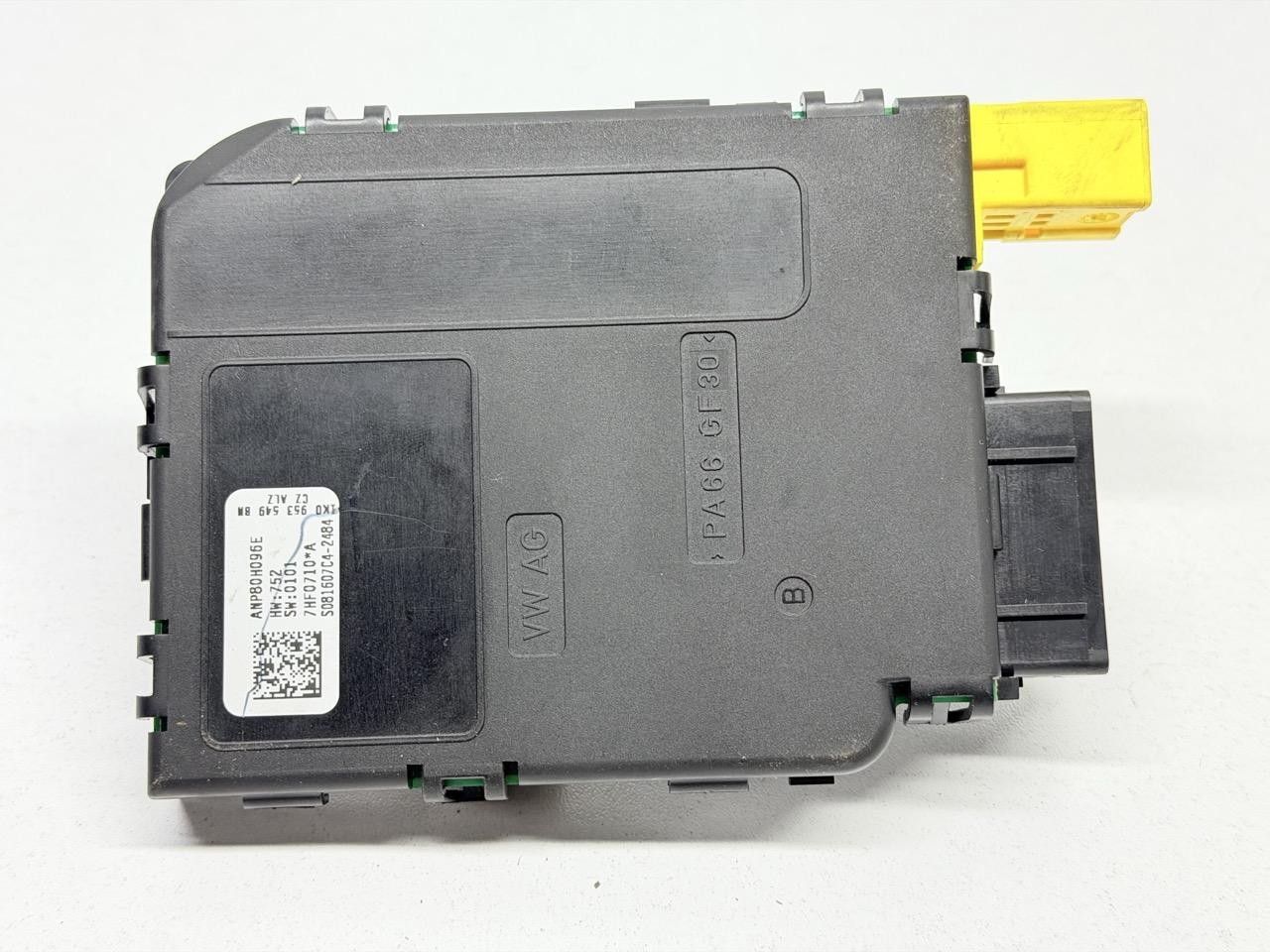 Miniatura 9
