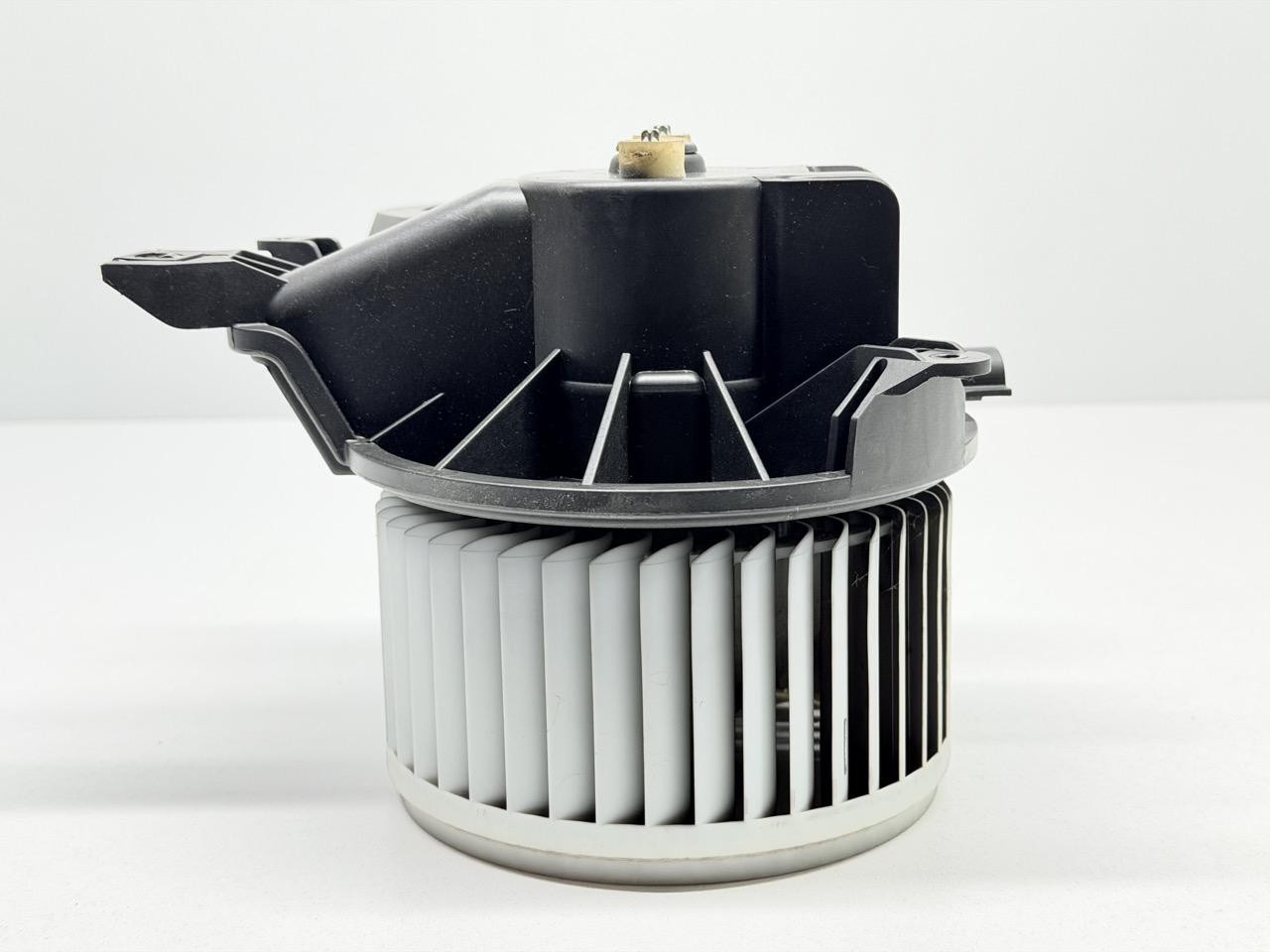 Miniatura 9