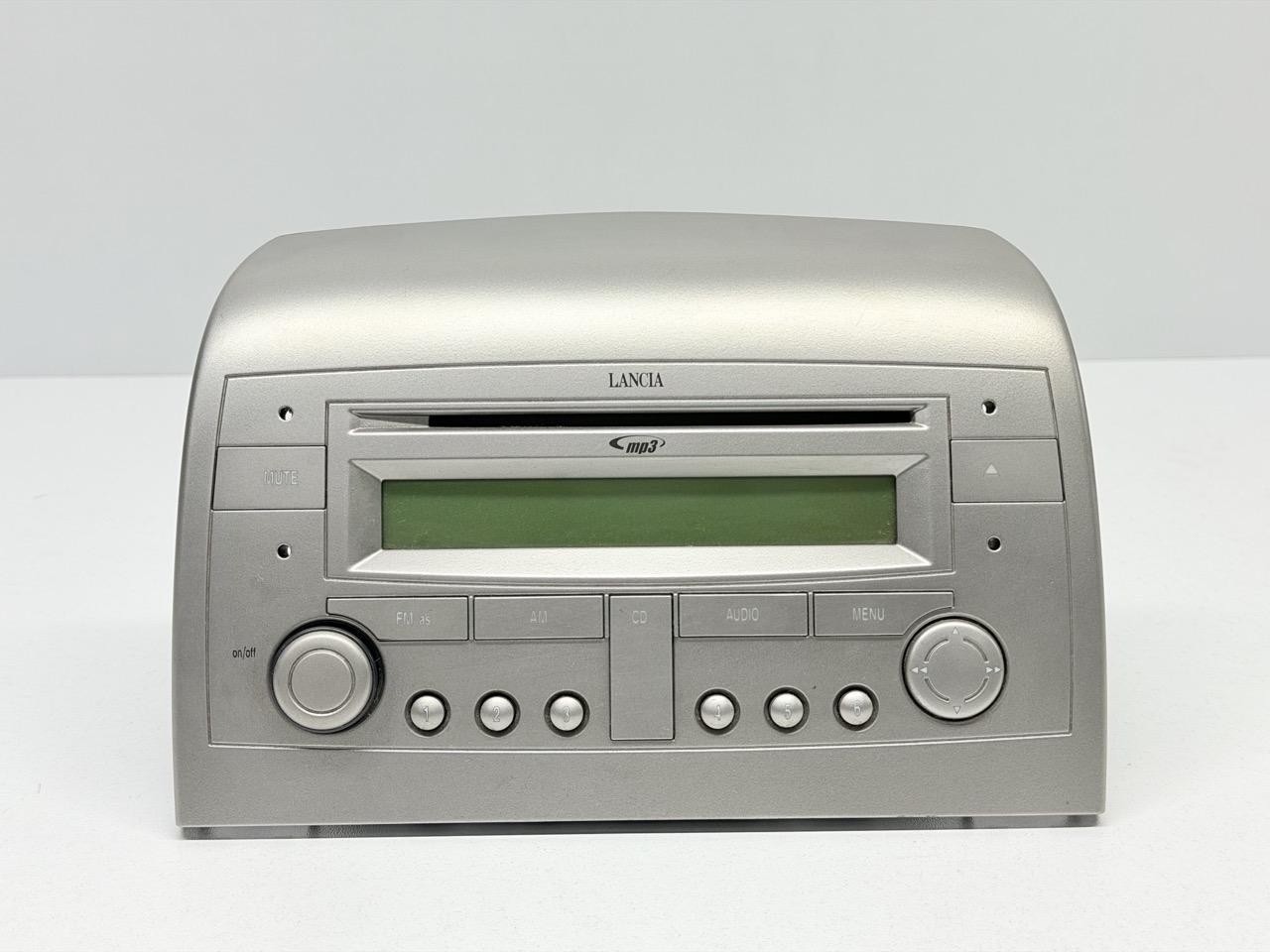 Autoradio - Immagine 1 di 9