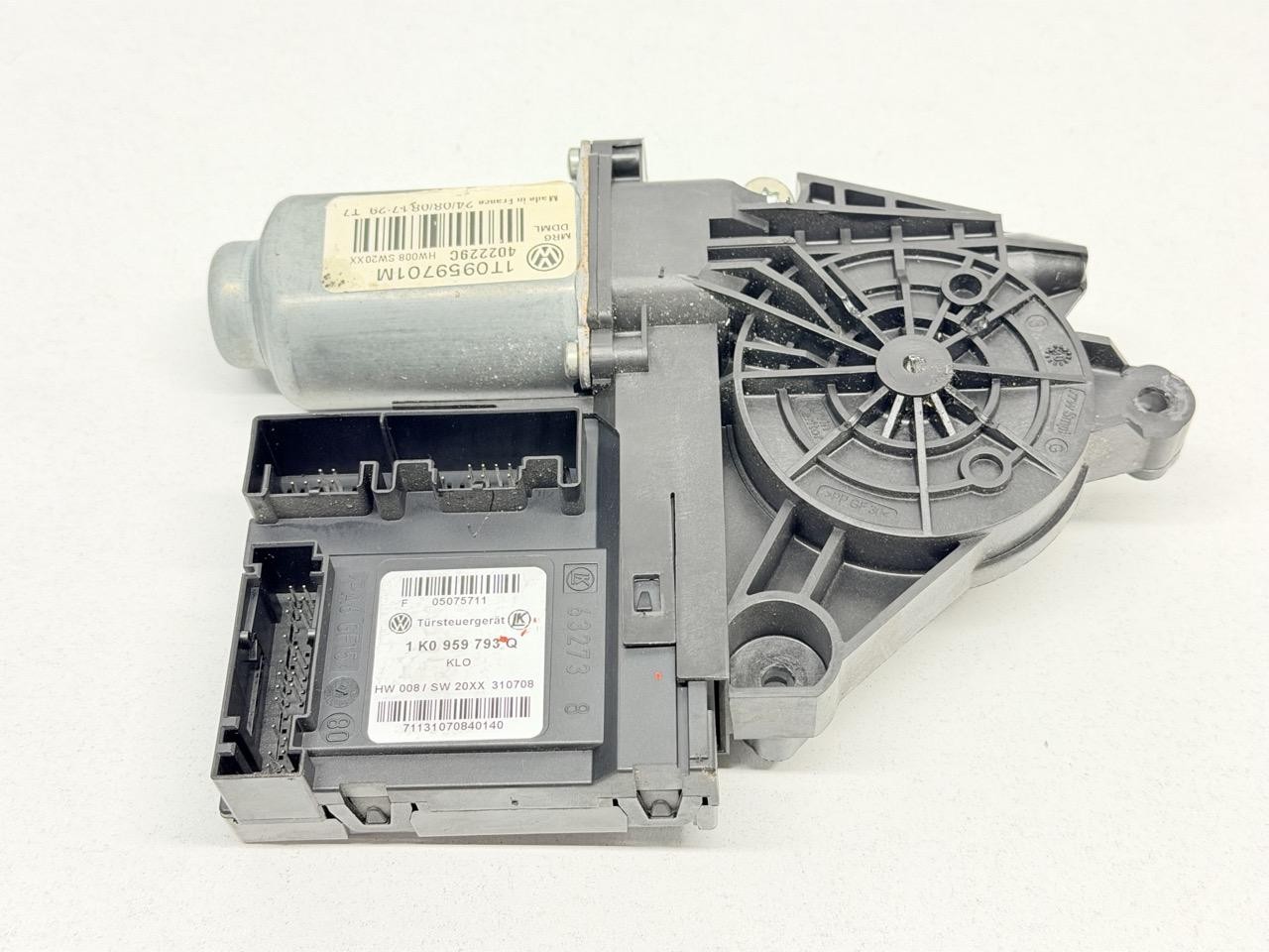Miniatura 8