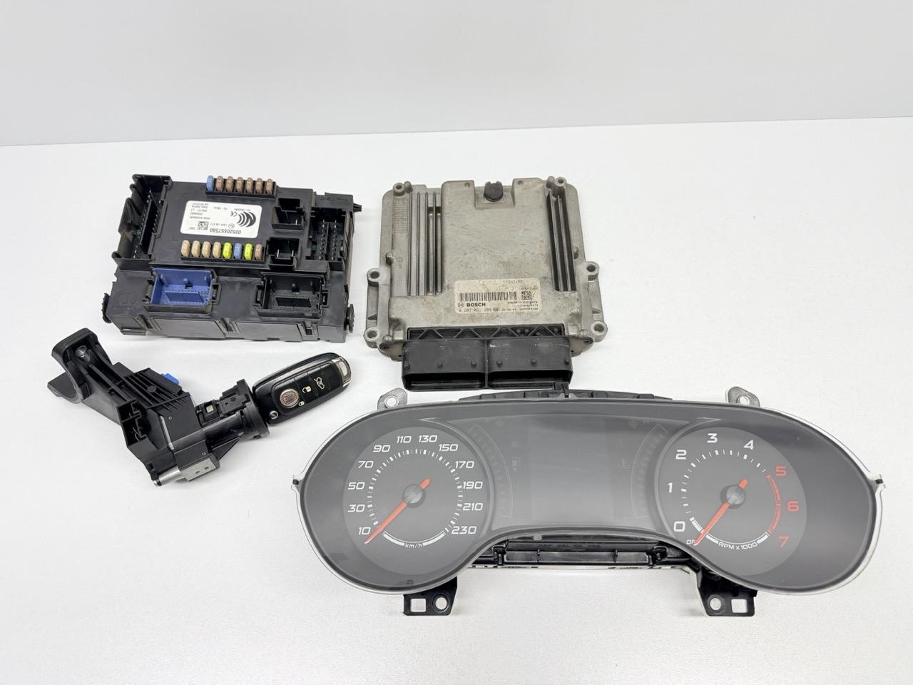 Kit Centralina Motore - Immagine 1 di 6