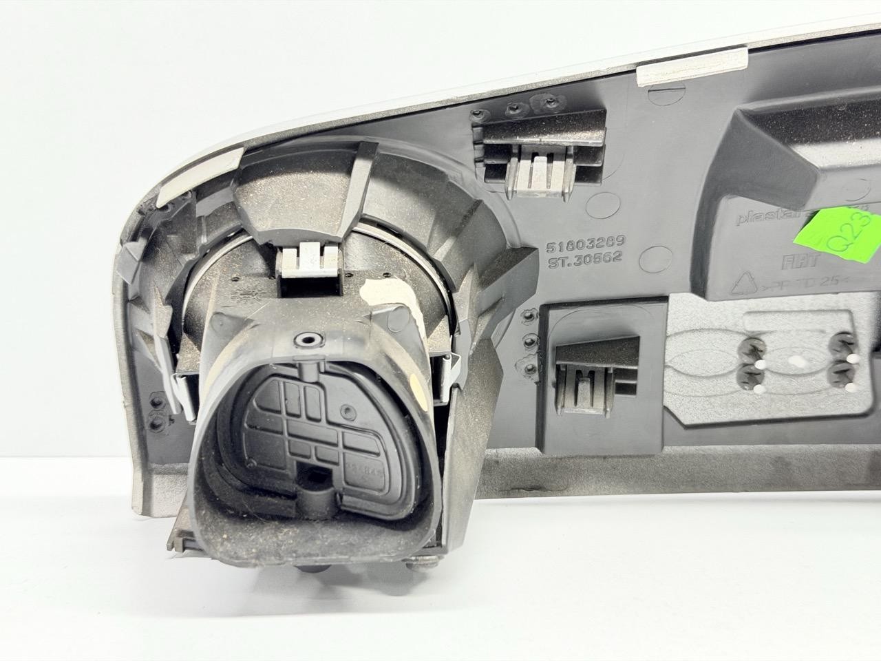 Miniatura 8