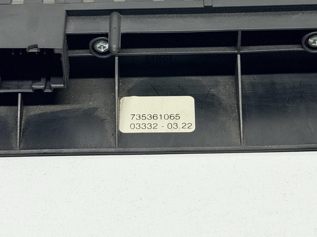 Miniatura 8