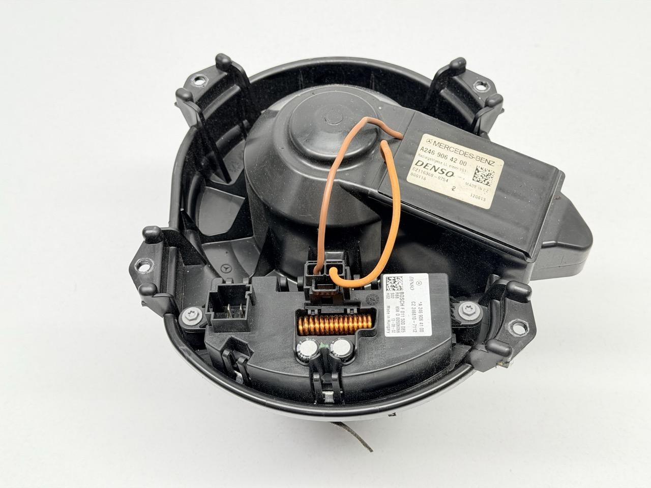 Motorino ventilazione abitacolo - Immagine 1 di 8