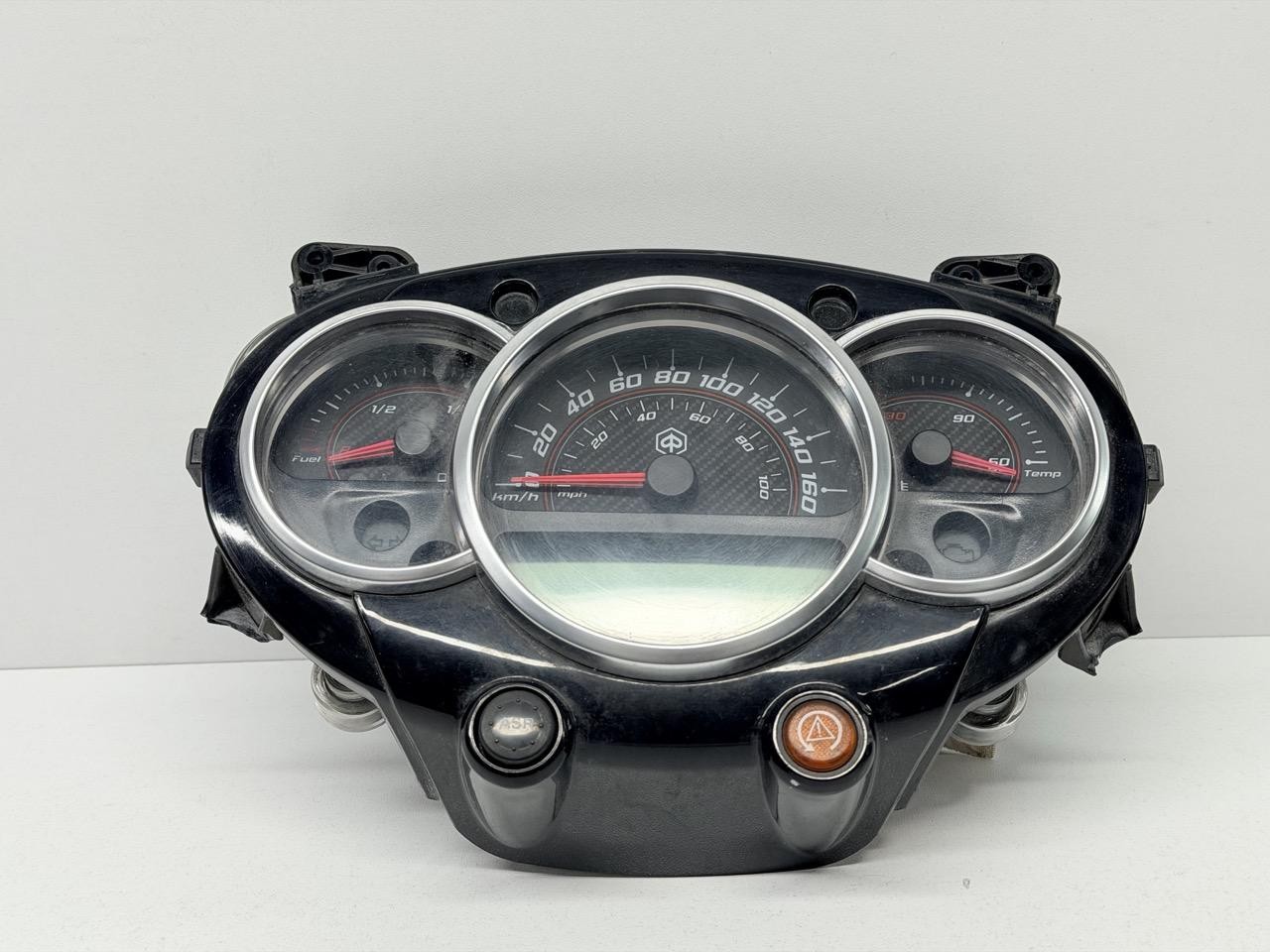 Quadro strumenti compl. - Immagine 1 di 8