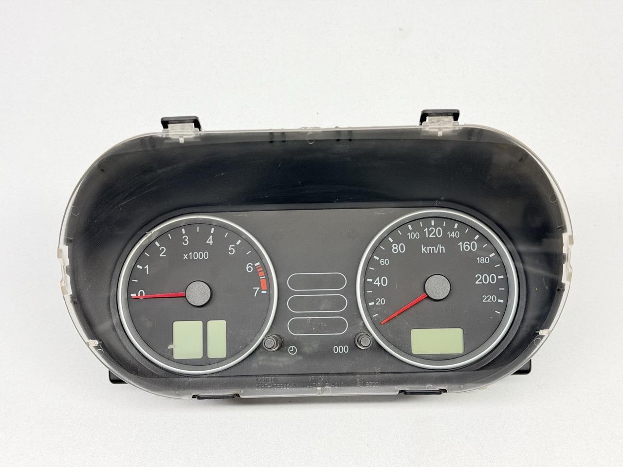 Quadro strumenti compl. - Immagine 1 di 9