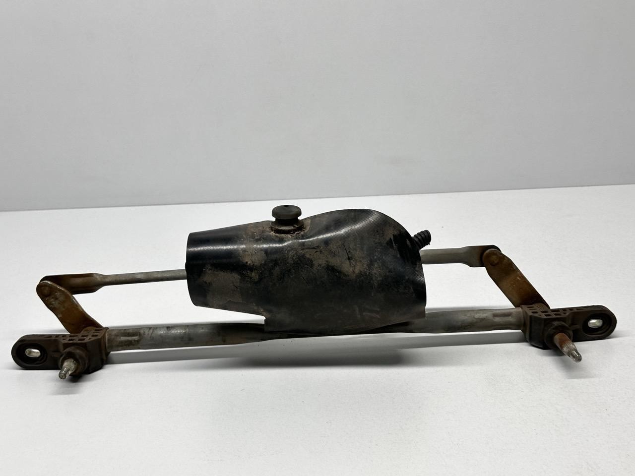 Tergiparabrezza con motorino - Immagine 1 di 11