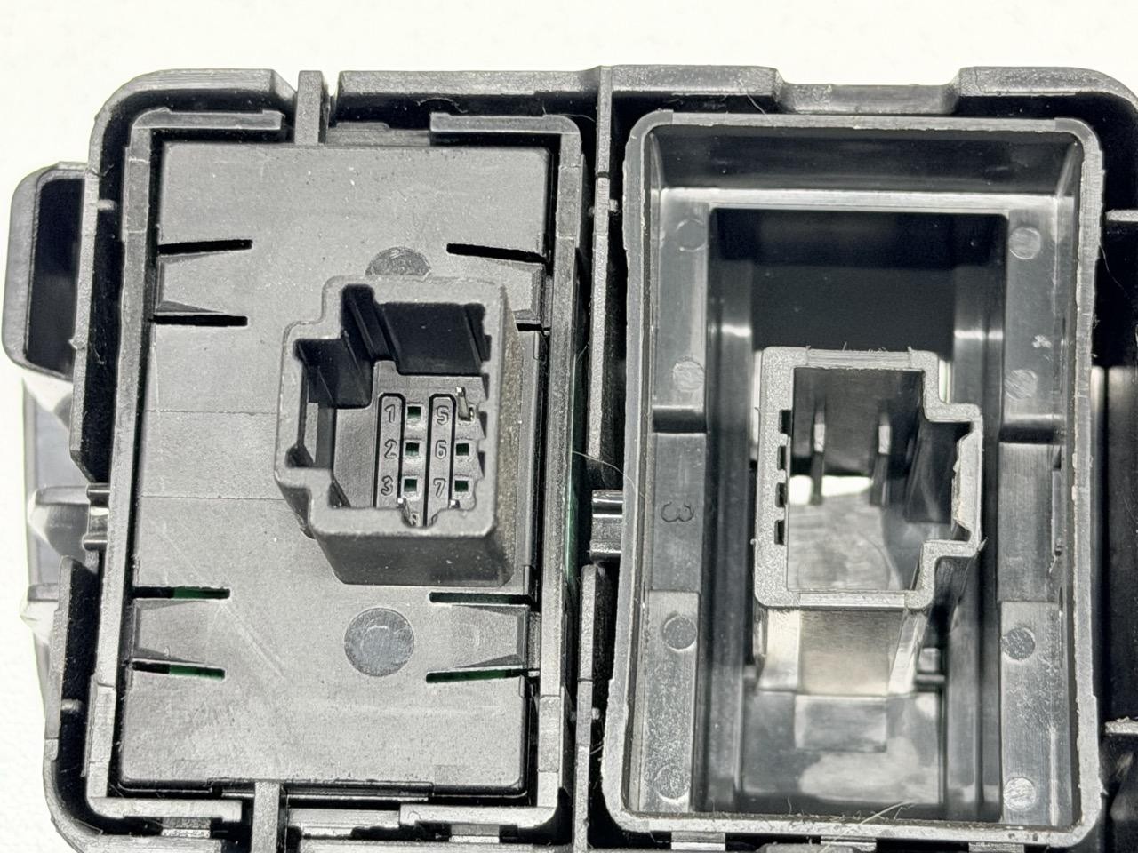 Miniatura 9