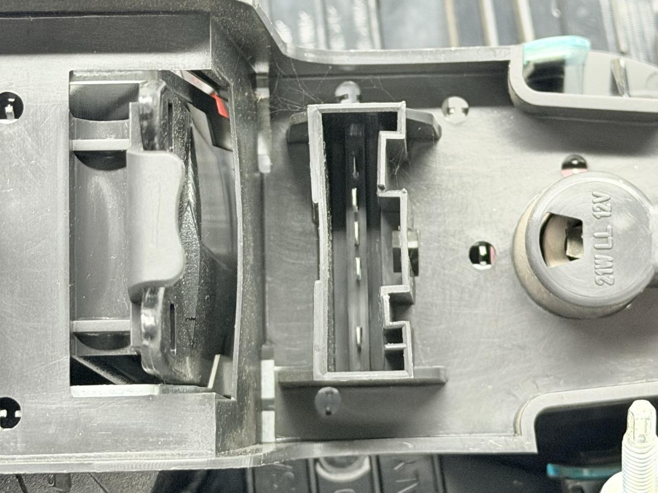 Miniatura 12