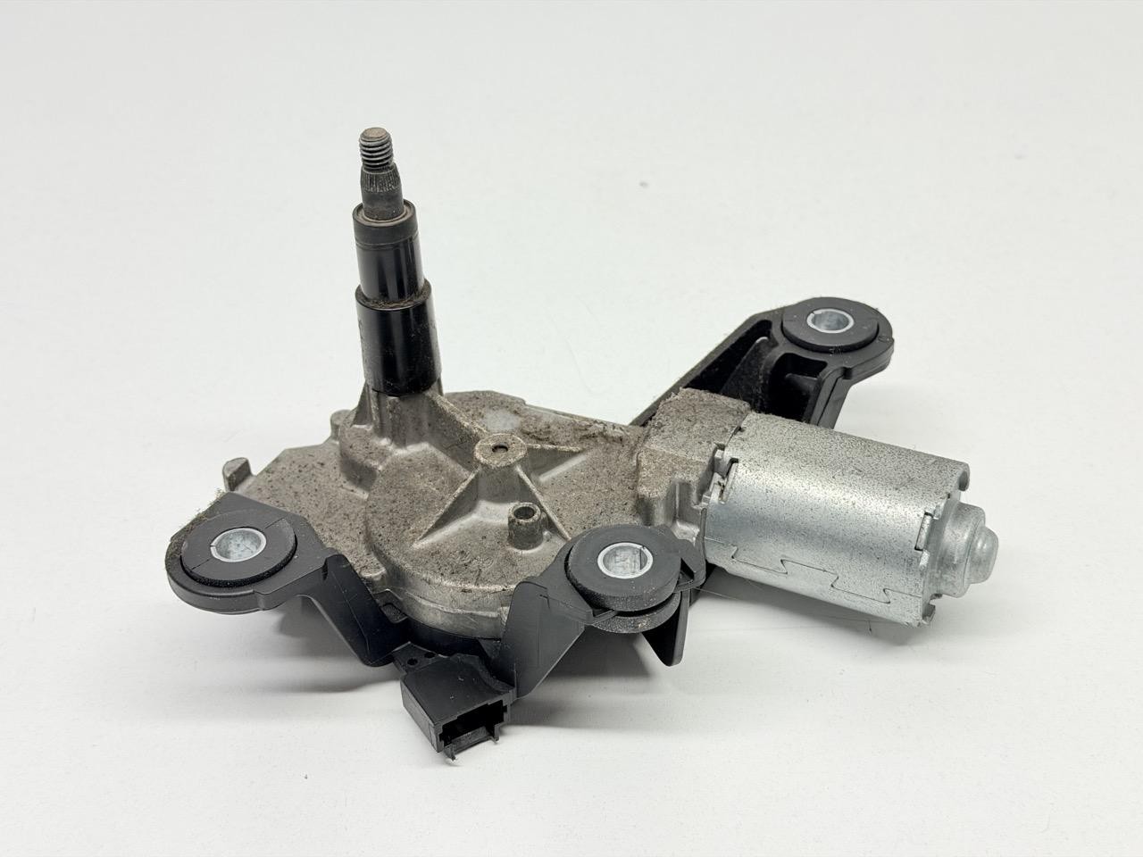 Motorino tergilunotto - Immagine 1 di 6