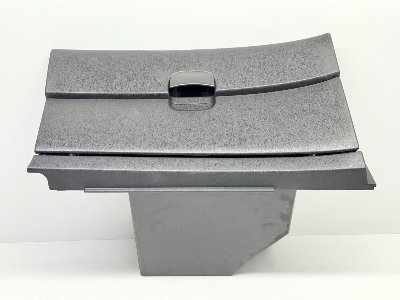 cassetto portaoggetti inf. plancia - Immagine 1 di 10