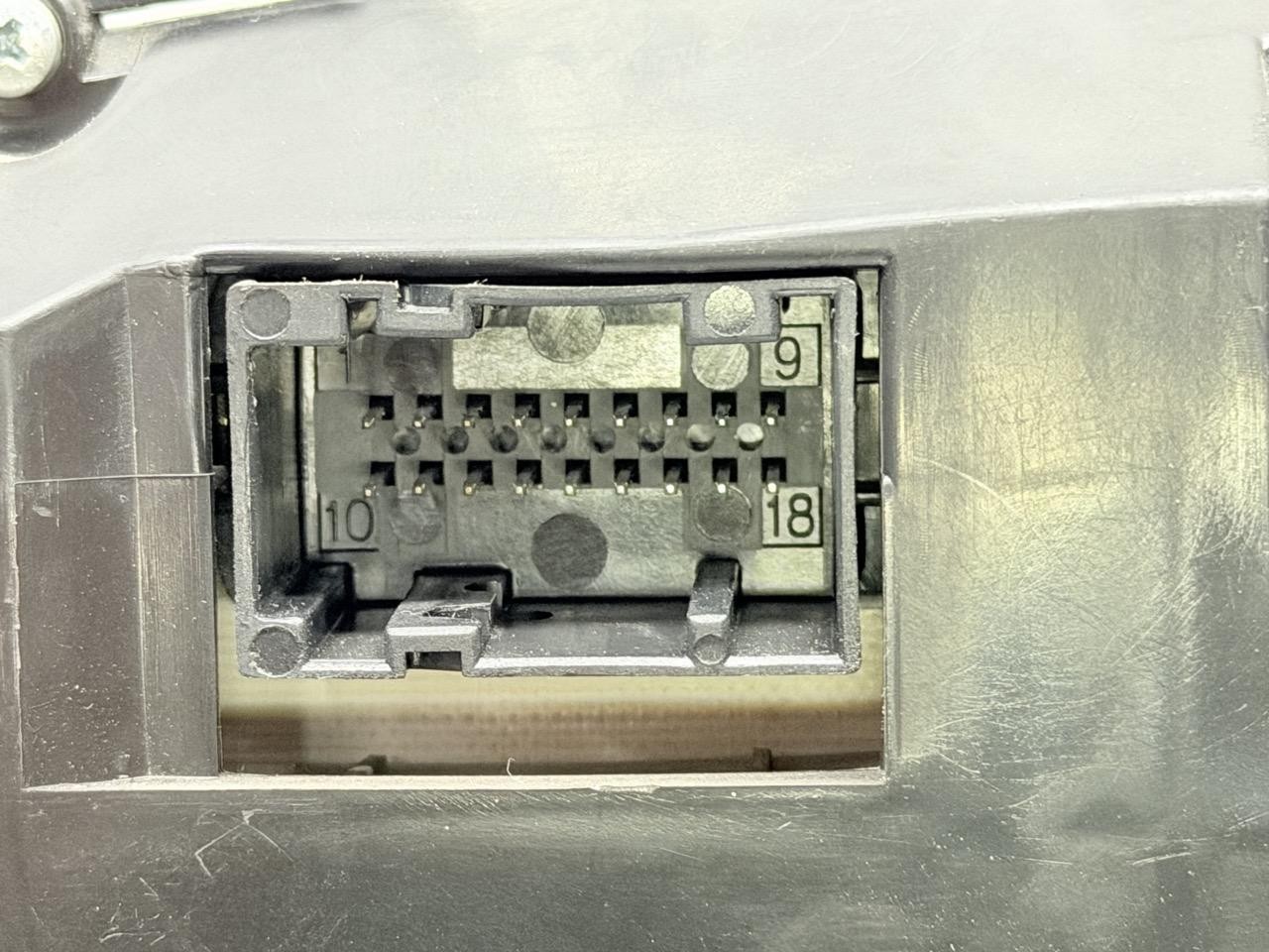 Miniatura 9