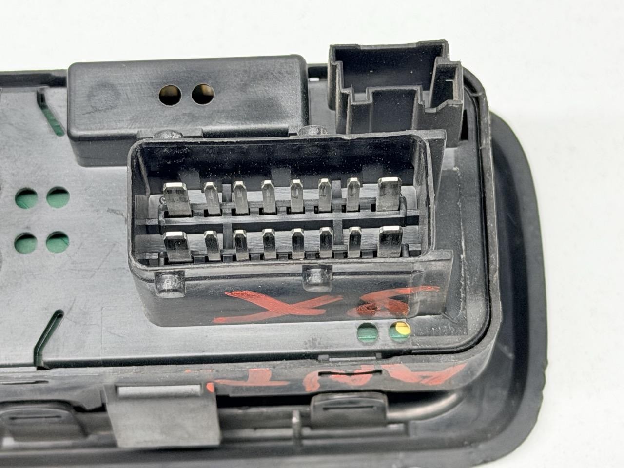 Miniatura 9