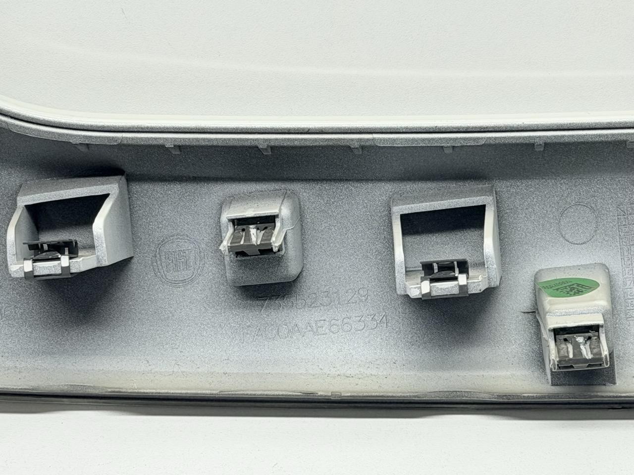 Miniatura 7