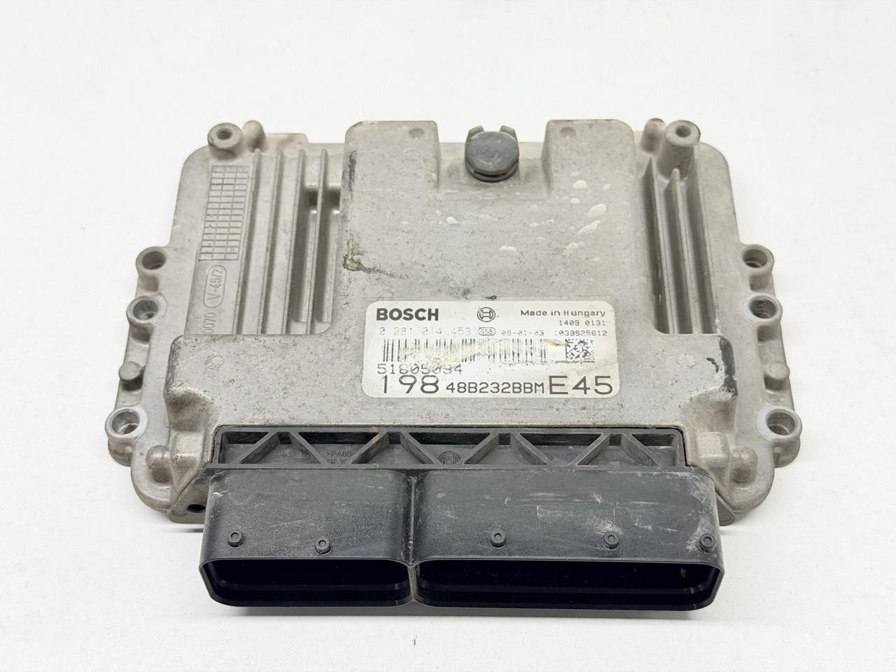 Centralina Iniezione (Bosch) 51849379 0281014453 Usato
