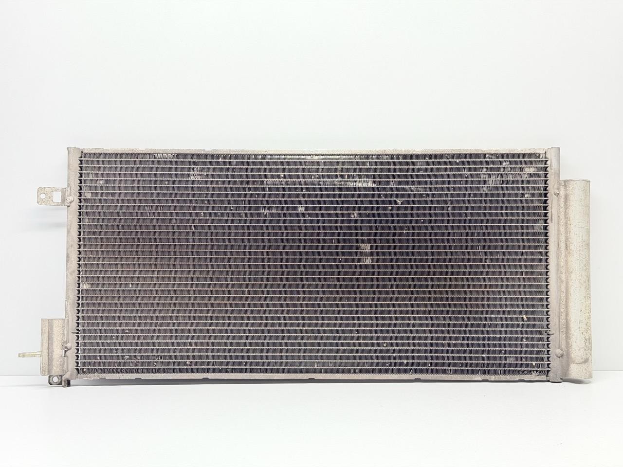 Condensatore A/c 50526515 Usato
