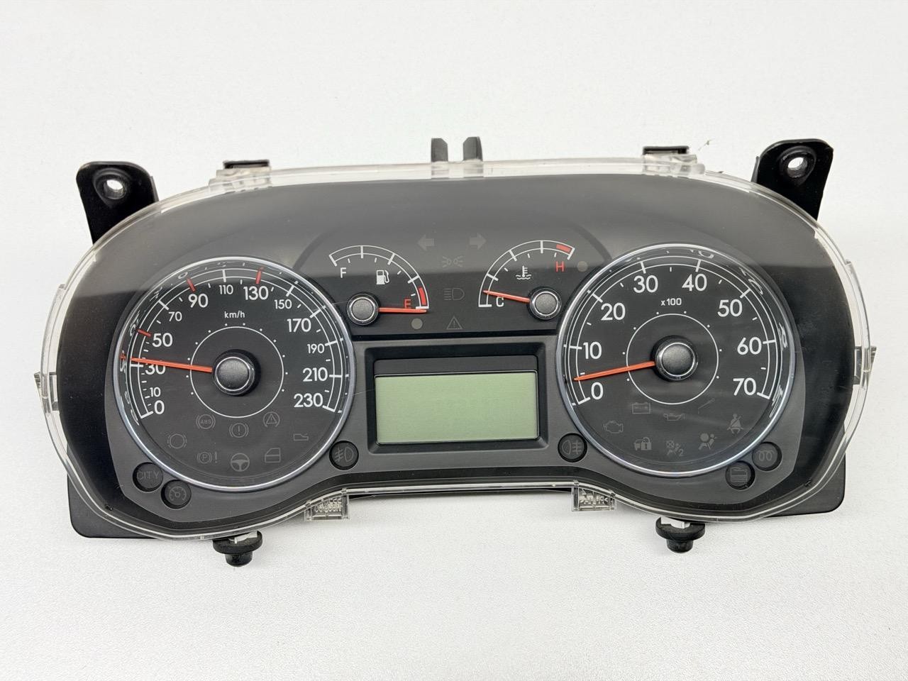 Quadro strumenti compl. - Immagine 1 di 10