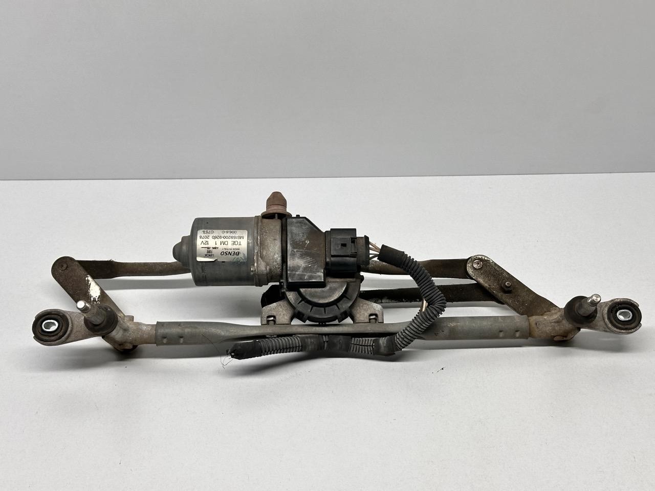 Tergiparabrezza Con Motorino 52024852 MS1592009260 Usato