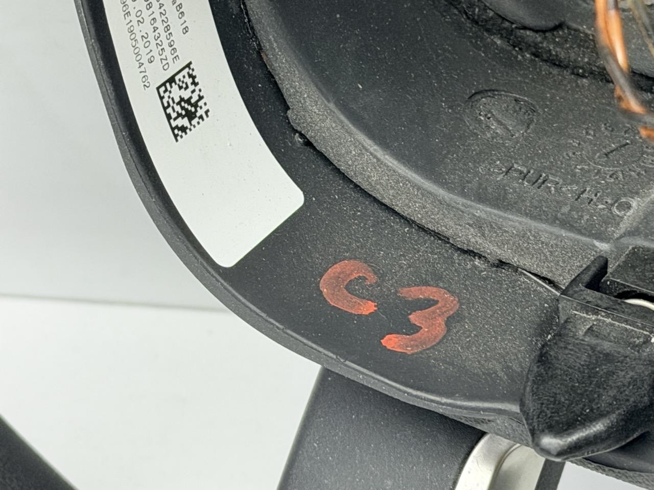 Miniatura 7