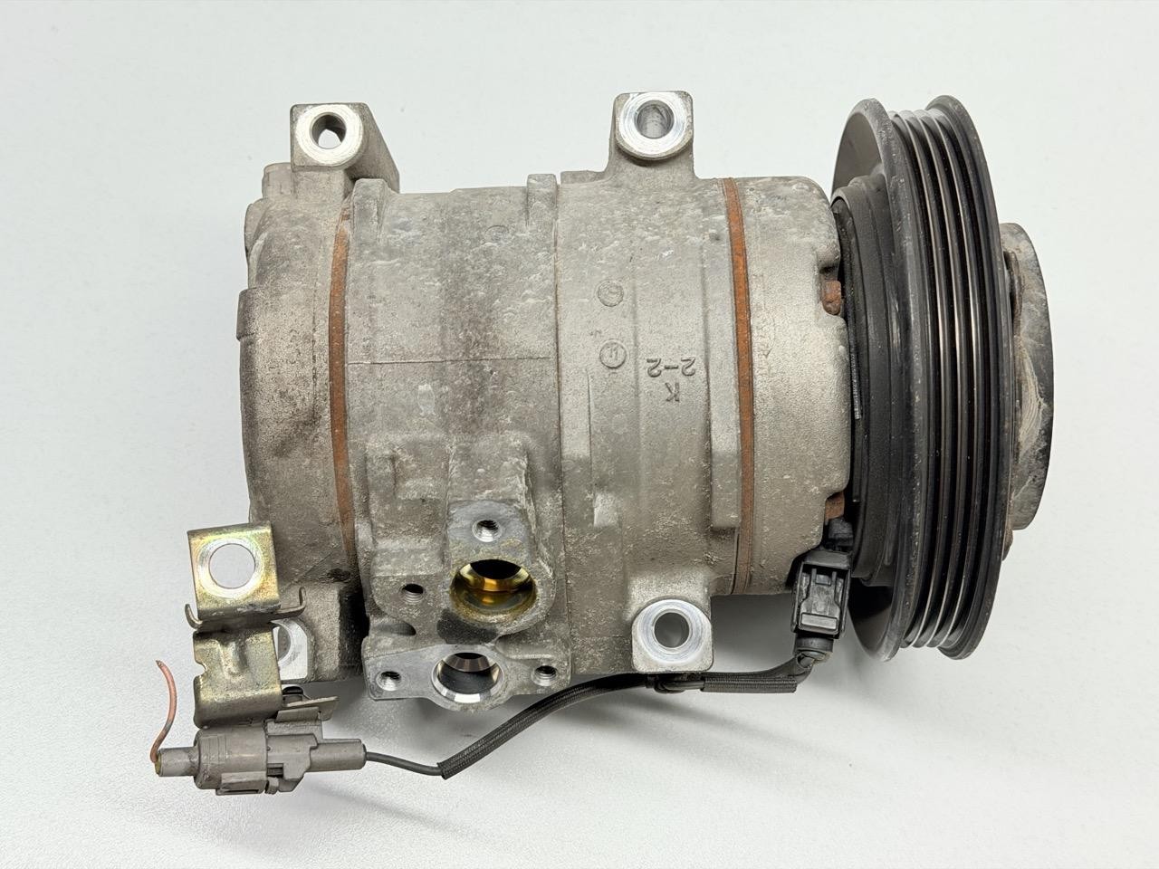 Compressore a/c - Immagine 1 di 4